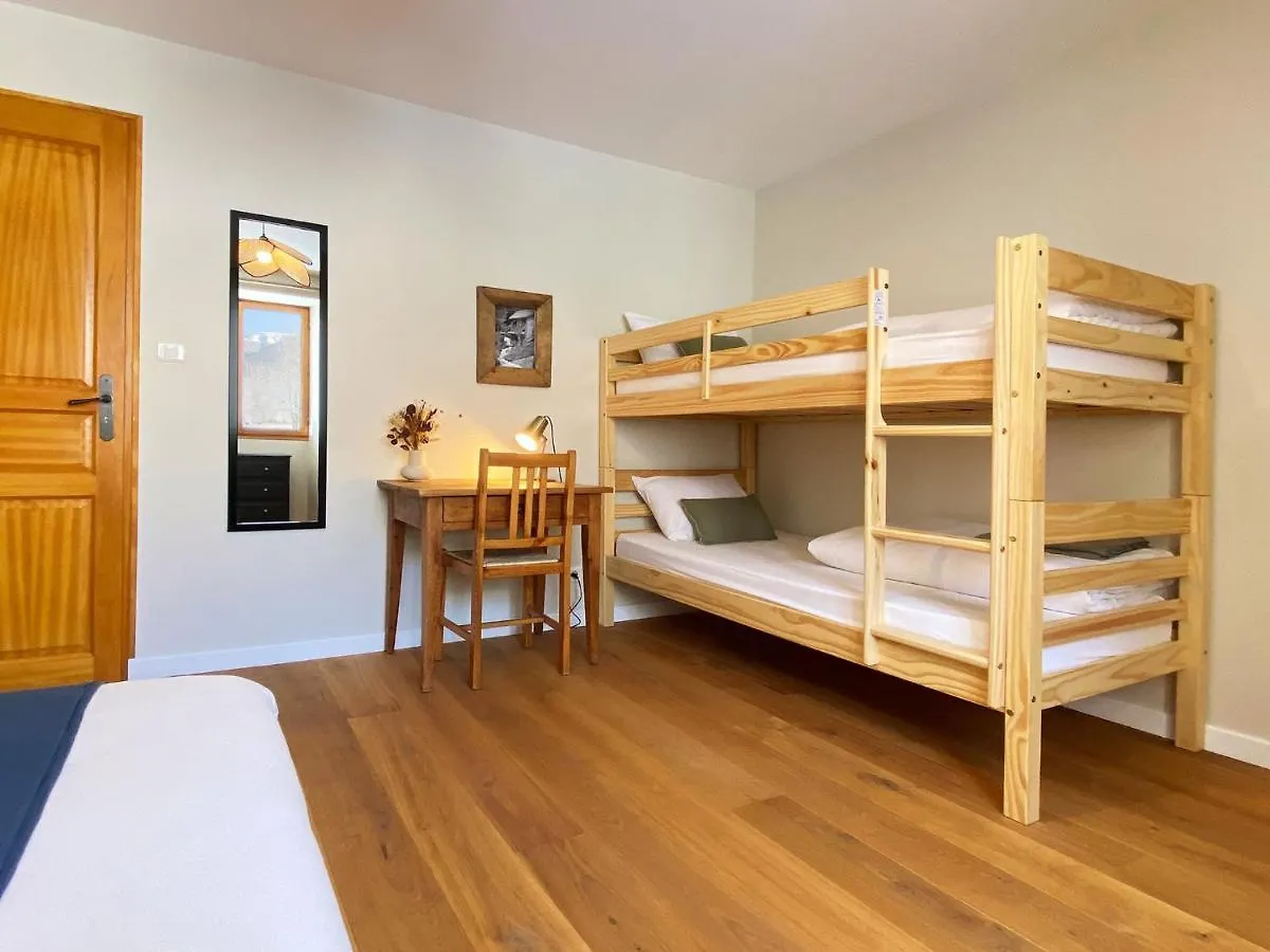 Apartmán Le Chat Perche - Appartements 3 Etoiles Spacieux Et Chaleureux A Allemond