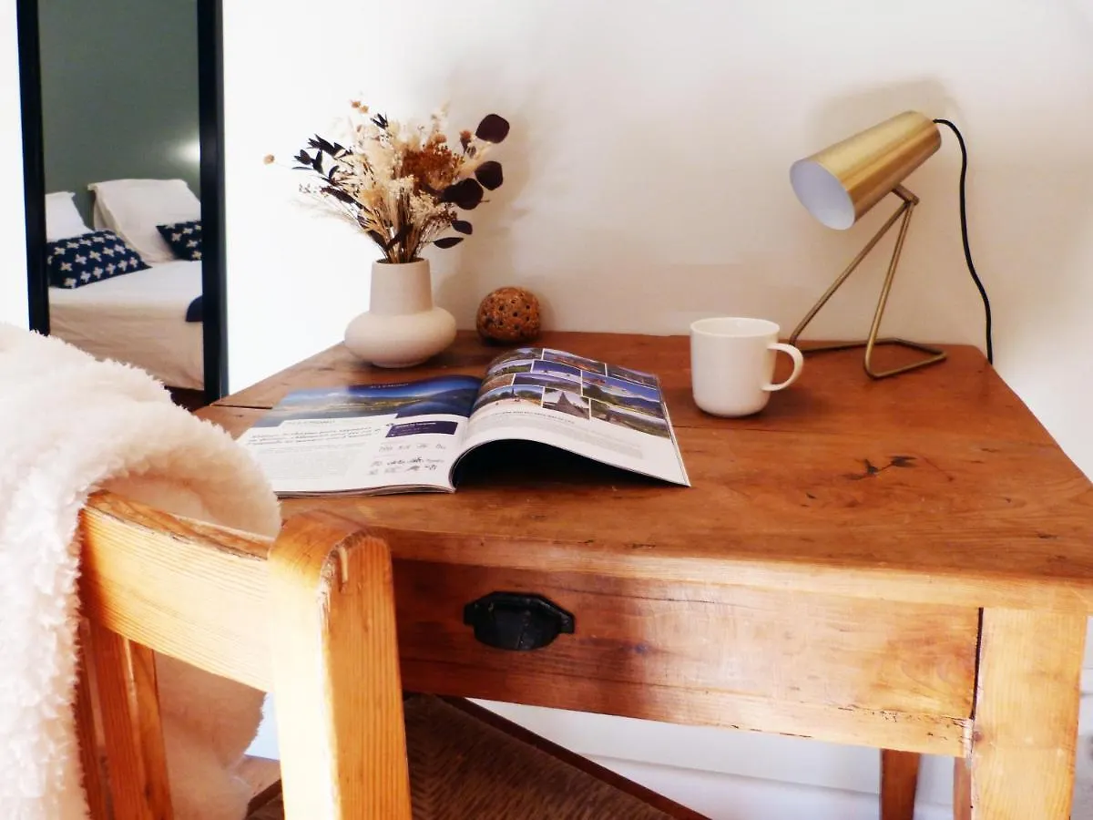 Apartment Le Chat Perche - Appartements 3 Etoiles Spacieux Et Chaleureux A Allemond