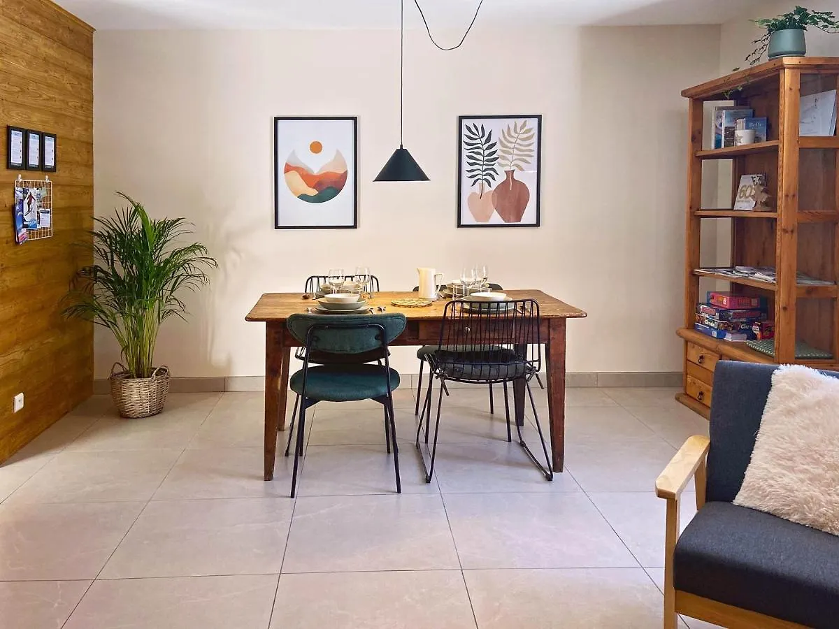 Le Chat Perche - Appartements 3 Etoiles Spacieux Et Chaleureux A Allemond